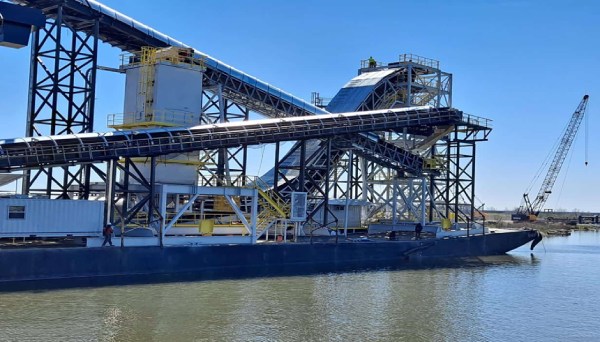 CONVEYOR-SYSTEM-MANUFACTURERS-FOR-MATERIAL-HANDLING